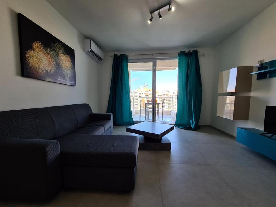 St Julians Bay Sea Front Apartments Saint Julian's 外观 照片