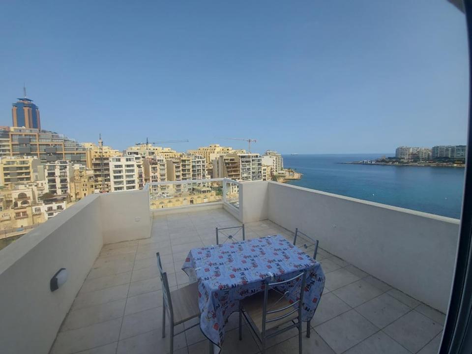 St Julians Bay Sea Front Apartments Saint Julian's 外观 照片